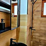 Tantra 4 Calea Victoriei Amzei Apartment