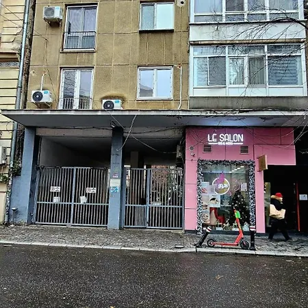 Tantra 4 Calea Victoriei Amzei بوخارست